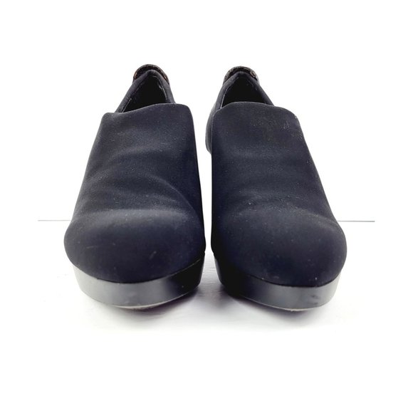 Donald J Pliner Stretch Pump - Size 6.5‎ - Picture 7 of 10